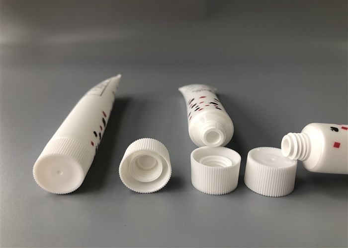 30ml Empty Cosmetic Tubes Long Long Diameter 19mm White Pearl Silk Screen Poker